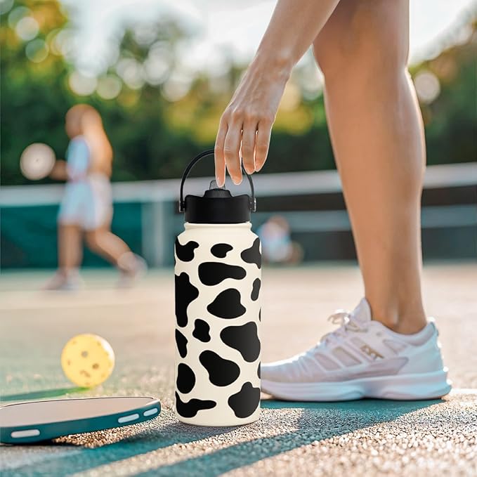 Cow Print Water Bottle 32oz Stainless Steel Vacuum Insulated with Lid, Cow Water Bottles for Gym Sports Travel Outdoor, Cow Gifts for Women Girls Birthday Christmas