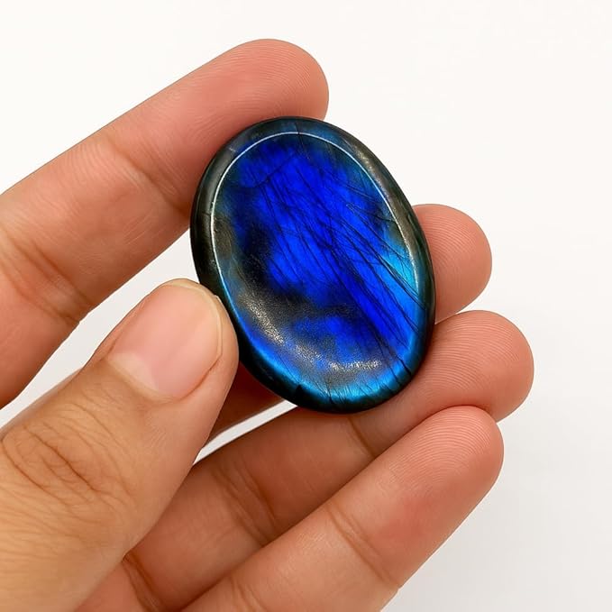 Labradorite Worry Stones – Crystal Thumb Worry Stone for Anxiety, Stress – Relaxing and Soothing Balance Stones for Meditation, Stress Relief – Healing Stones and Crystals for Men and Women