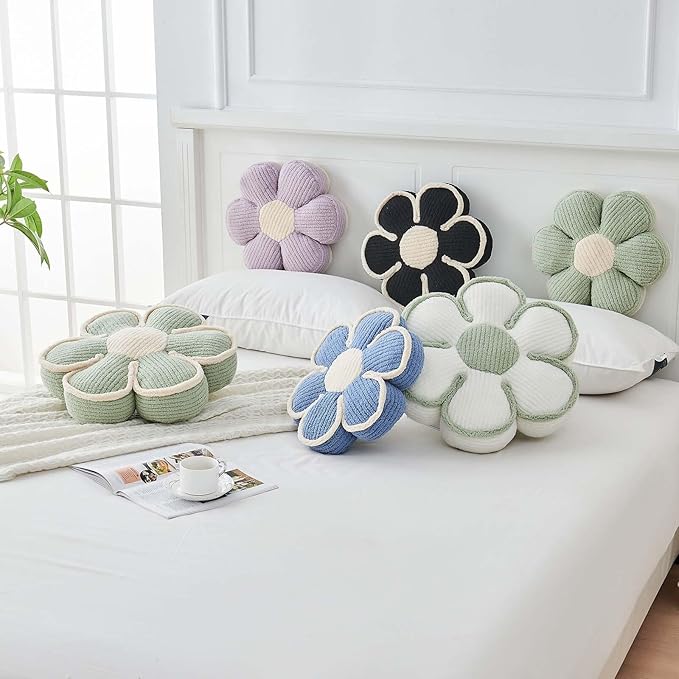 Flower Pillow, Soft Flower Decorative Throw Pillow, Cute Daisy Flower Shaped Seating Floor Cushion Room Décor Plush Pillows for Sofa Couch Bed (17.7 Inch, White)