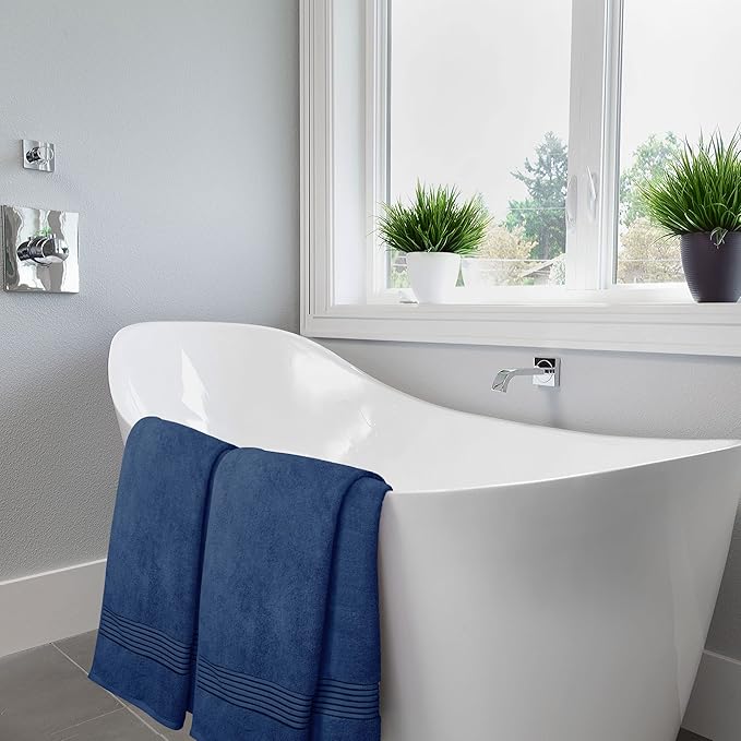 Utopia Towels 4 Pack Bath Towels Set, 27 by 54 Inches, 100% Ring Spun Cotton, Quick Dry, Highly Absorbent, Soft Feel Towels, Perfect for Daily Use, Navy
