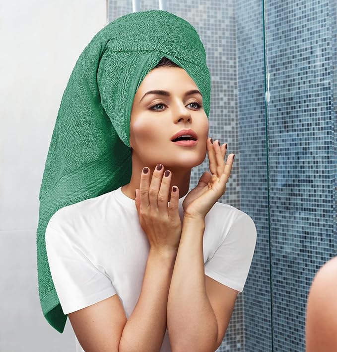 Utopia Towels 8 Piece Premium Towel Set, 2 Bath, 2 Hand, and 4 Wash Cloths, 600 GSM 100% Ring Spun Cotton, Highly Absorbent Towels for Bathroom, Gym, Hotel, and Spa, Hunter Green
