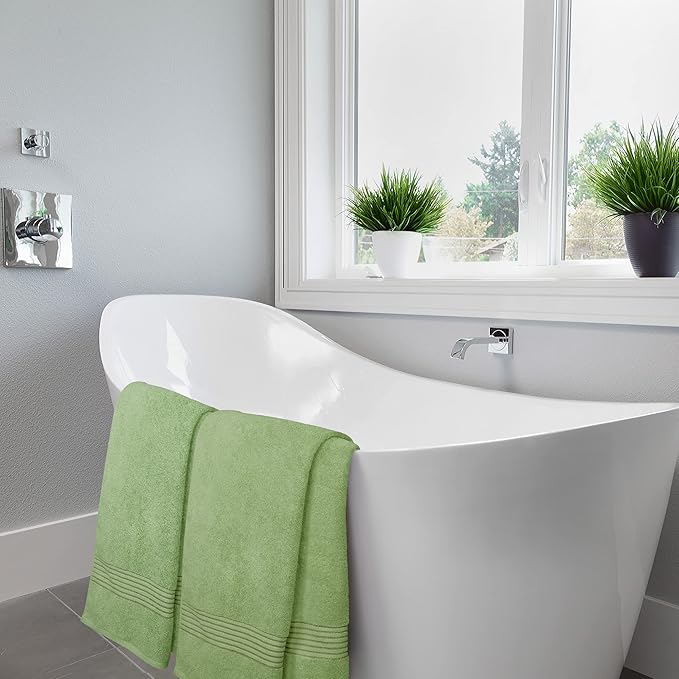 Utopia Towels 4 Pack Bath Towels Set, (27 x 54 Inches) 100% Ring Spun Cotton, Quick Dry, Highly Absorbent, Soft Feel Towels, Perfect for Daily Use (Sage Green)