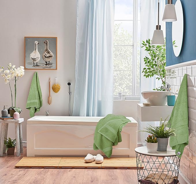 Utopia Towels 8 Piece Premium Towel Set, 2 Bath, 2 Hand, and 4 Wash Cloths, 600 GSM 100% Ring Spun Cotton, Highly Absorbent Towels for Bathroom, Gym, Hotel, and Spa, Sage Green