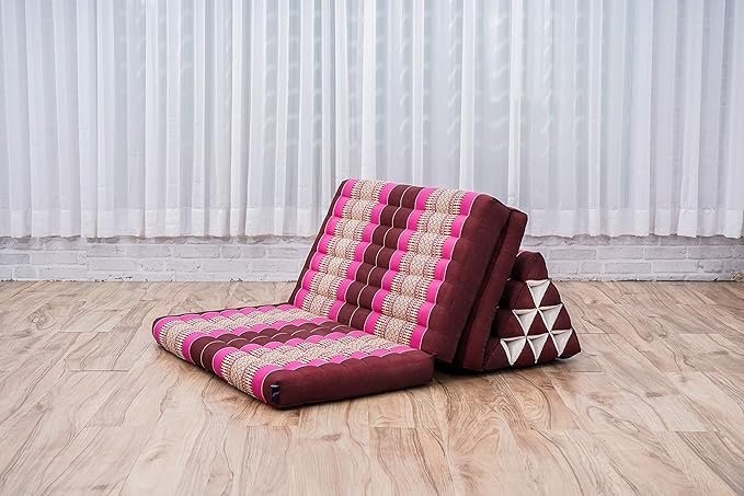 Leewadee 3-Fold Mat XXL with Triangle Cushion – Firm TV Pillow, Foldable Mattress with Cushion Made of Kapok, 67 x 31 inches, Auburn Pink