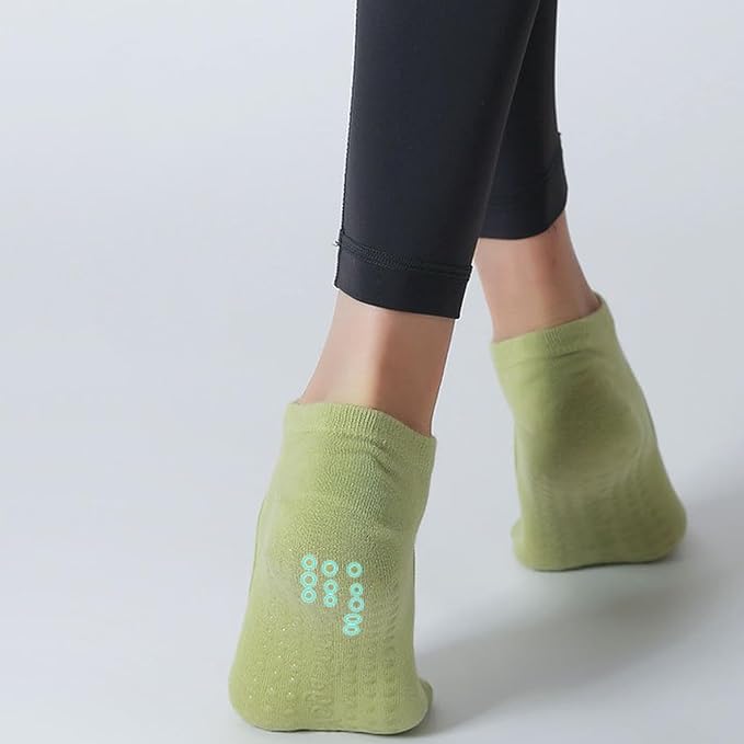 CHUNFO Grip Socks Womens Pilates Yoga Barre Non Slip Stripes Cotton Ankle Anti-Skid Sock Size 5-10