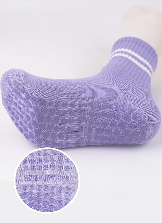 DTWAWA Womens 4Pcs Pilates Grip Socks Non Slip Yoga Socks with Grips Barre Hospital Athletic Socks for Women