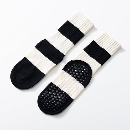 Yoga Pilates Socks with Grips for Women Non Slip Striped Cushioned Crew Socks for Barre Ballet Dance