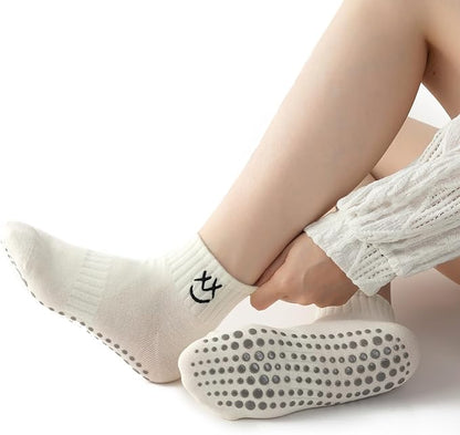 3/6 Pairs Cute Pilates Socks with Grips,Yoga Socks Barre Sock Non Slip Embroidery for Barre Ballet Barefoot Workout
