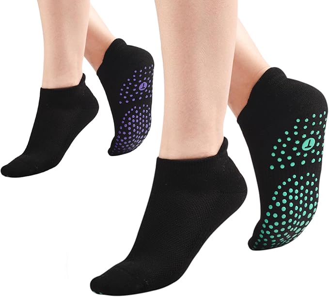 Pilates Socks for Women, Cushioned Ankle Grippy Non Slip Socks for Yoga, Hospital, Barre, Sports Home Slipper 2/4 Pairs