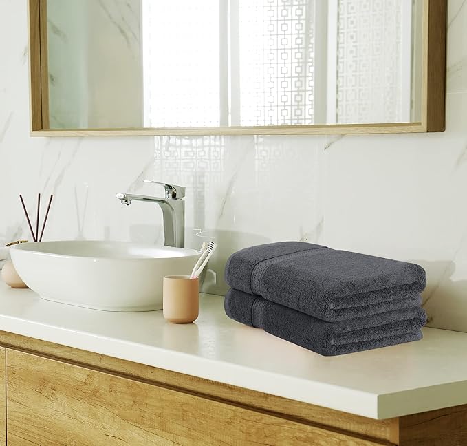 Utopia Towels 8 Piece Premium Towel Set, 2 Bath, 2 Hand, and 4 Wash Cloths, 600 GSM 100% Ring Spun Cotton, Highly Absorbent Towels for Bathroom, Gym, Hotel, and Spa, Grey