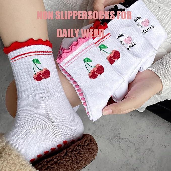 3 Pairs Pilates Socks,Socks Woman,Love Heart Anti Slip Particles,Mid Calf Yoga Socks for Pilates,Ballet,and Yoga