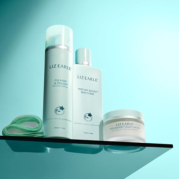 Liz Earle Cleanse & Polish Hot Cloth Face Wash - Gentle Facial Cleanser & Exfoliating Cotton Cloth - Boosts Hydration and Reveals Instant Radiance (100ml)
