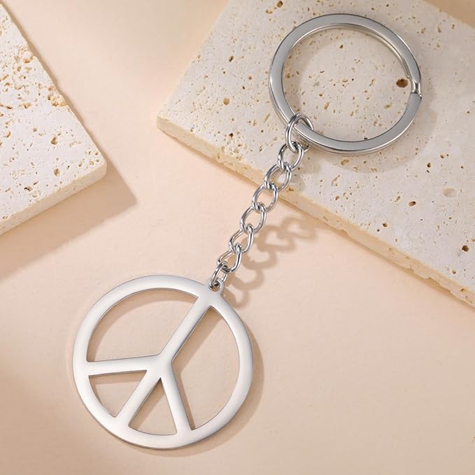Dreamtimes Peace Sign Pendant KeyRing for Men and Women Love Peace Symbol Keychain Bag Car Keyring Peace Sign Jewelry