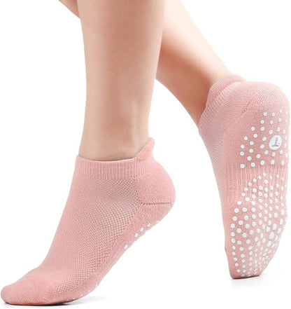 Pilates Socks for Women, Cushioned Ankle Grippy Non Slip Socks for Yoga, Hospital, Barre, Sports Home Slipper 2/4 Pairs