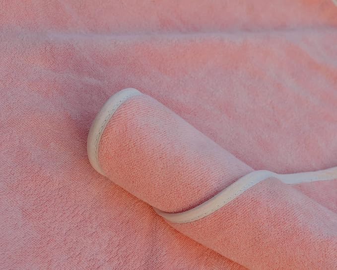 Microfiber Gym Towels Bigger Size Super Soft for Exercise Fitness, Sports, Workout, 380-GSM 15-Inch x 31-Inch Quick-Drying Towels (3 Pack, Pink)