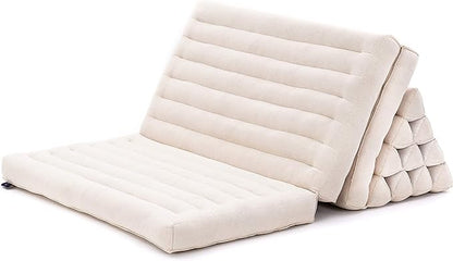 Leewadee 3-Fold Mat XXL with Triangle Cushion – Firm TV Pillow, Foldable Mattress with Cushion Made of Eco-Friendly Kapok, 67 x 31 inches, Ecru