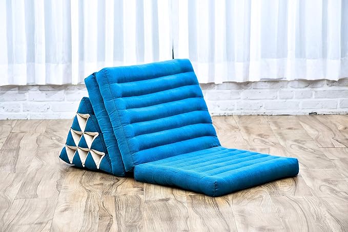 Leewadee 3-Fold Mat with Triangle Cushion – Comfortable TV Pillow, Foldable Mattress with Cushion Made of Eco-Friendly Kapok, 67 x 21 inches, Light Blue