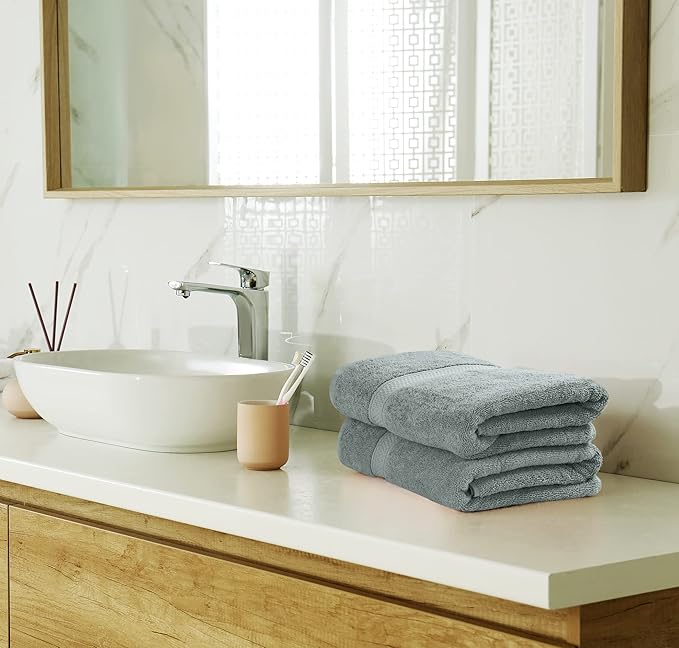 Utopia Towels 8 Piece Premium Towel Set, 2 Bath, 2 Hand, and 4 Wash Cloths, 600 GSM 100% Ring Spun Cotton, Highly Absorbent Towels for Bathroom, Gym, Hotel, and Spa, Cool Grey