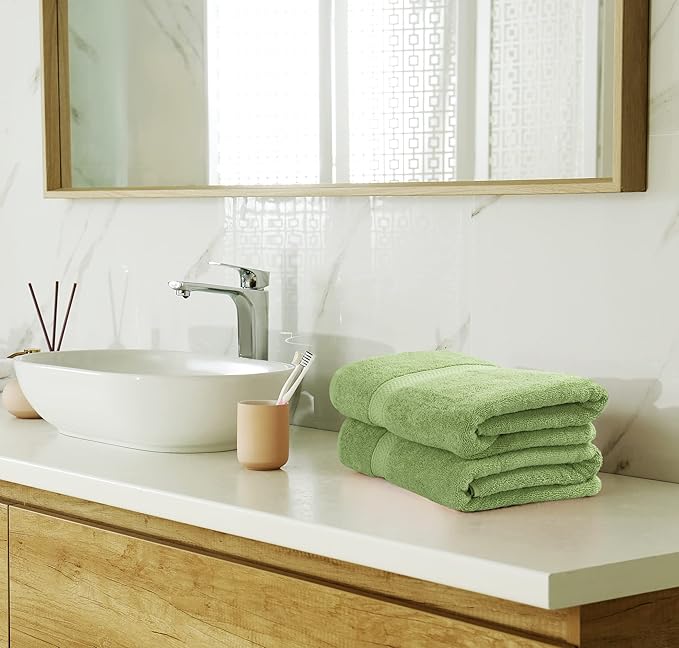 Utopia Towels 8 Piece Premium Towel Set, 2 Bath, 2 Hand, and 4 Wash Cloths, 600 GSM 100% Ring Spun Cotton, Highly Absorbent Towels for Bathroom, Gym, Hotel, and Spa, Sage Green