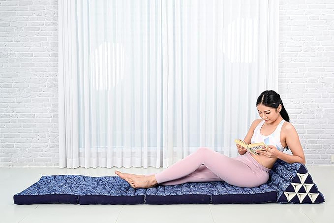 Leewadee Comfortable Japanese Floor Mattress - Thai Floor Bed with Triangle Cushion - Futon Mattress - XL Extra Long Thai Massage Mat, 89 x 20 inches, Blue White, Kapok Filling