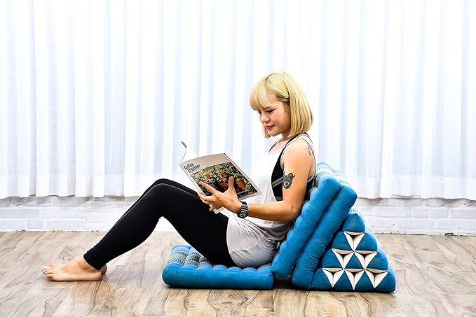 Leewadee 3-Fold Mat with Triangle Cushion – Comfortable TV Pillow, Foldable Mattress with Cushion Made of Eco-Friendly Kapok, 67 x 21 inches, Light Blue