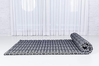 Leewadee - Kapok Roll Mat – Handcrafted Folding Sleep & Relaxation Mattress from Thailand, Ideal as Guest Bed, Camping Mat, Yoga Mat or Traditional Futon, 75 x 39 inches, Black White