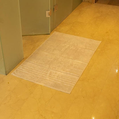 Mosobam Luxury Turkish 6pc Mixed Bath Bundle 2 Sizes for Body Towels and 2 for Mats Light Grey (Gray) 700 GSM & 1000 GSM Bamboo Viscose & Aegean Turkish Combed Cotton