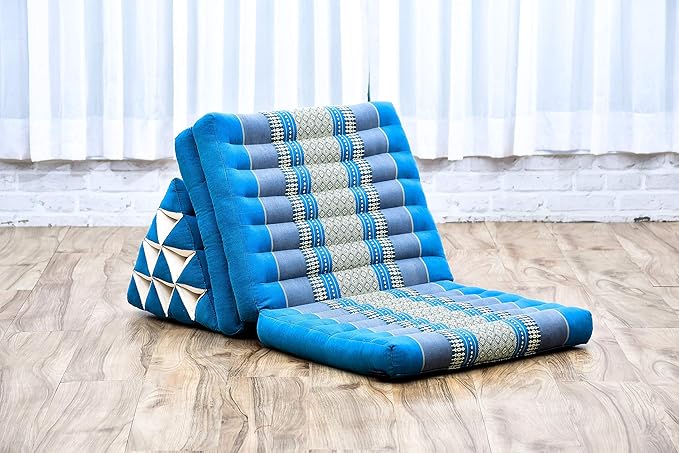Leewadee 3-Fold Mat with Triangle Cushion – Comfortable TV Pillow, Foldable Mattress with Cushion Made of Eco-Friendly Kapok, 67 x 21 inches, Light Blue