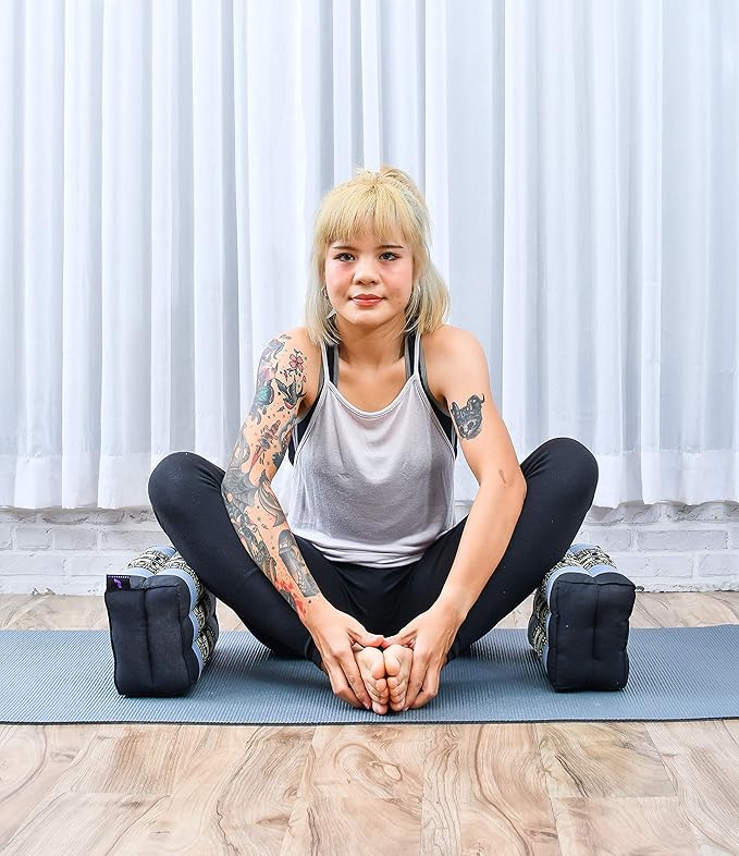 Leewadee Yoga Block – Floor Cushion for Yoga Practice, Meditation Seat Cushion for Workouts Filled with Kapok