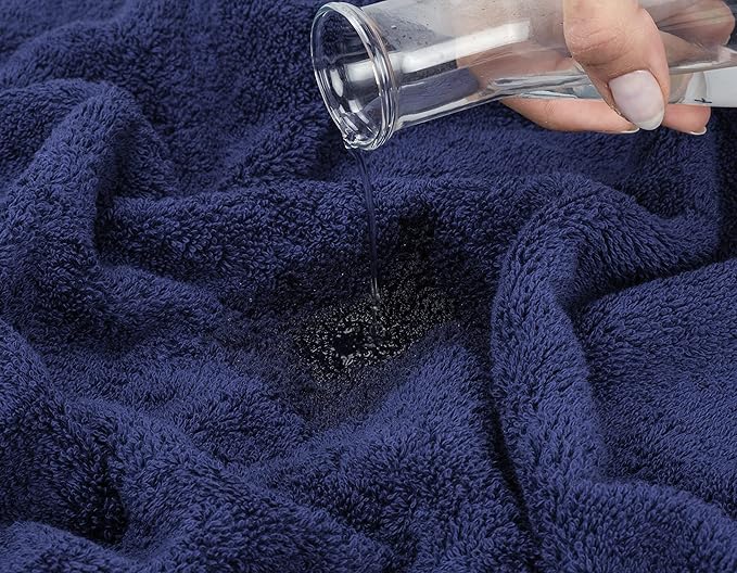 American Soft Linen Premium 3 Piece Towel Set, 1 Bath Towel 1 Hand Towel 1 Washcloth, 600 GSM 100% Cotton Turkish Towels for Bathroom, Navy Blue Towel Set