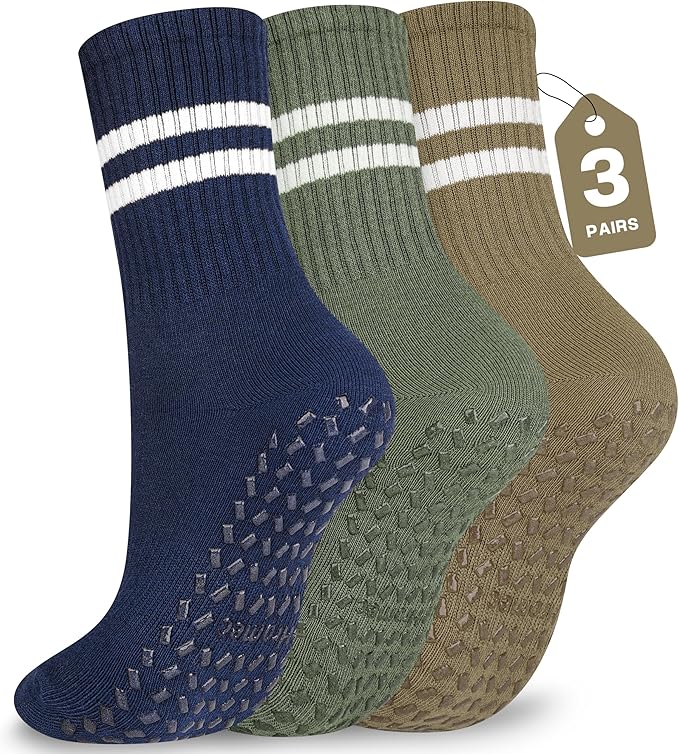 Pilates Socks with Grips for Yoga, Barefoot, Ballet, Barre, Hospital Non Slip Anti Skid Socks for Women and Men