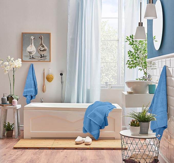 Utopia Towels 8 Piece Premium Towel Set, 2 Bath, 2 Hand, and 4 Wash Cloths, 600 GSM 100% Ring Spun Cotton, Highly Absorbent Towels for Bathroom, Gym, Hotel, and Spa, Electric Blue