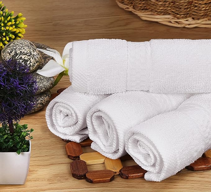 Utopia Towels 8 Piece Premium Towel Set, 2 Bath, 2 Hand, and 4 Wash Cloths, 600 GSM 100% Ring Spun Cotton, Highly Absorbent Towels for Bathroom, Gym, Hotel, and Spa, White